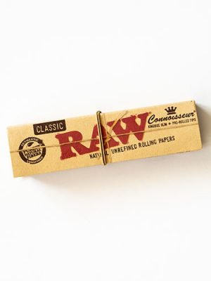 RAW-classic-connoiseur-kingsize-slim-pre-rolled-tips